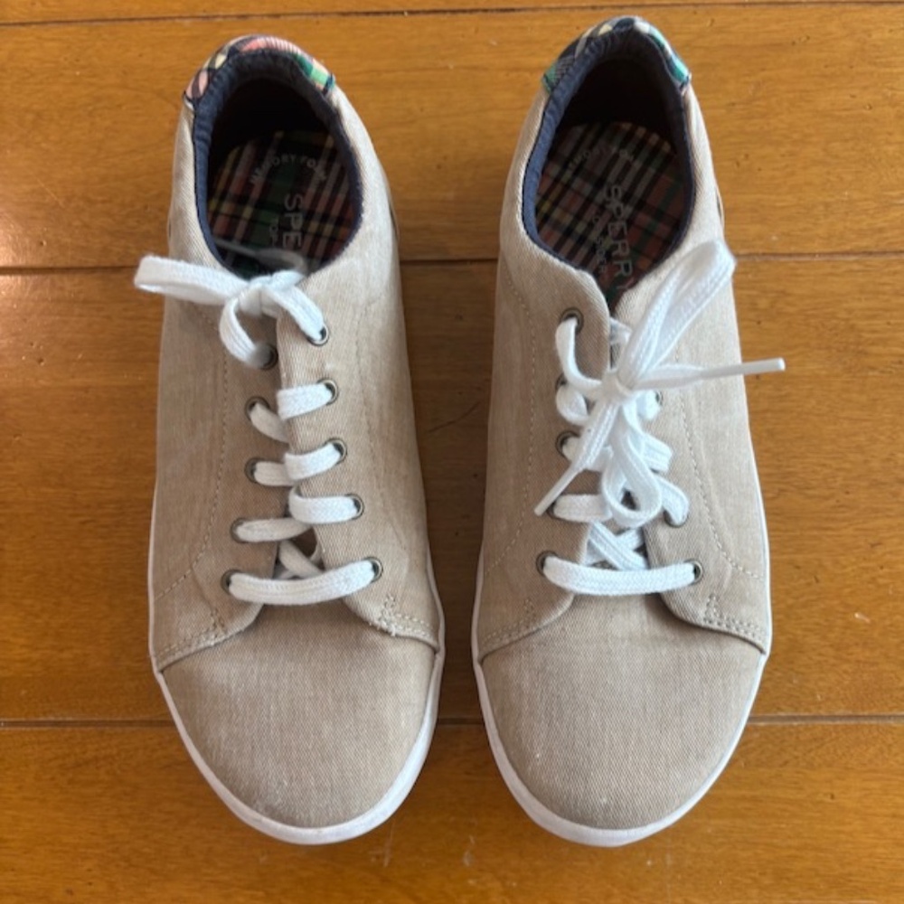 Sperry Top-Sider Boy's Light Tan Washable With Memory Foam Sz 5M Shoes